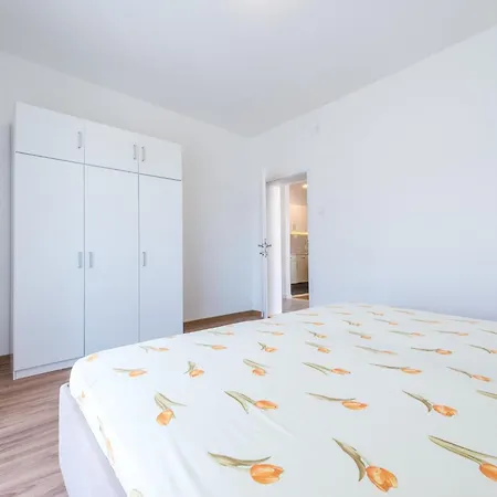 Lucija - Two Bedroom With Balcony And Sea View Dubrownik