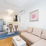 Apartament Lucija - Two Bedroom With Balcony And Sea View *