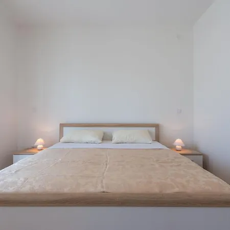 Lucija - Two Bedroom With Balcony And Sea View 公寓