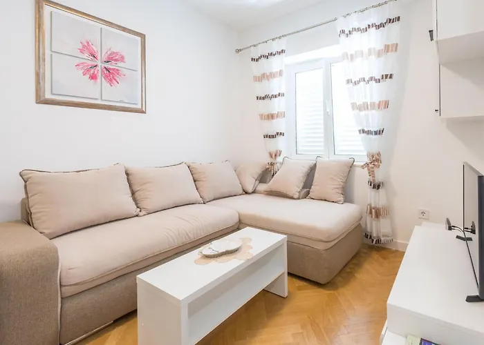Lucija - Two Bedroom With Balcony And Sea View Apartment Dubrovnik