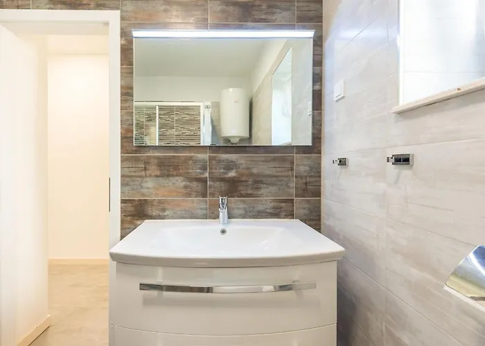 Lucija - Two Bedroom With Balcony And Sea View * Dubrovnik