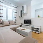 Appartement Lucija - Two Bedroom With Balcony And Sea View Dubrovnik